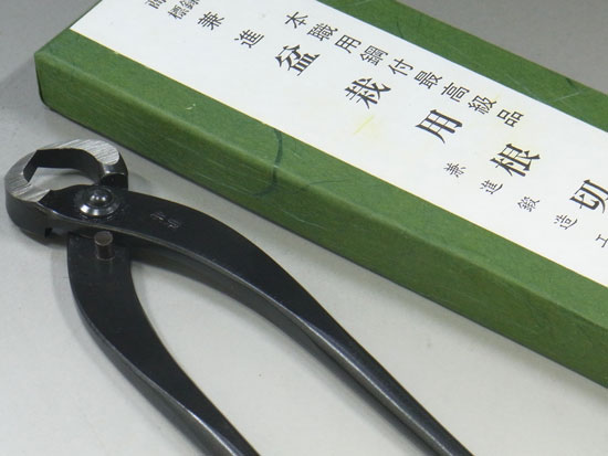 Bonsai root cutters made in Japan Kaneshin