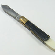 Budding knife made in Japan