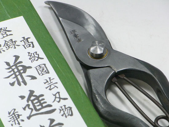 Pruning shears ,Pruning scissors ,Gardering scissors Kaneshin made in Japan